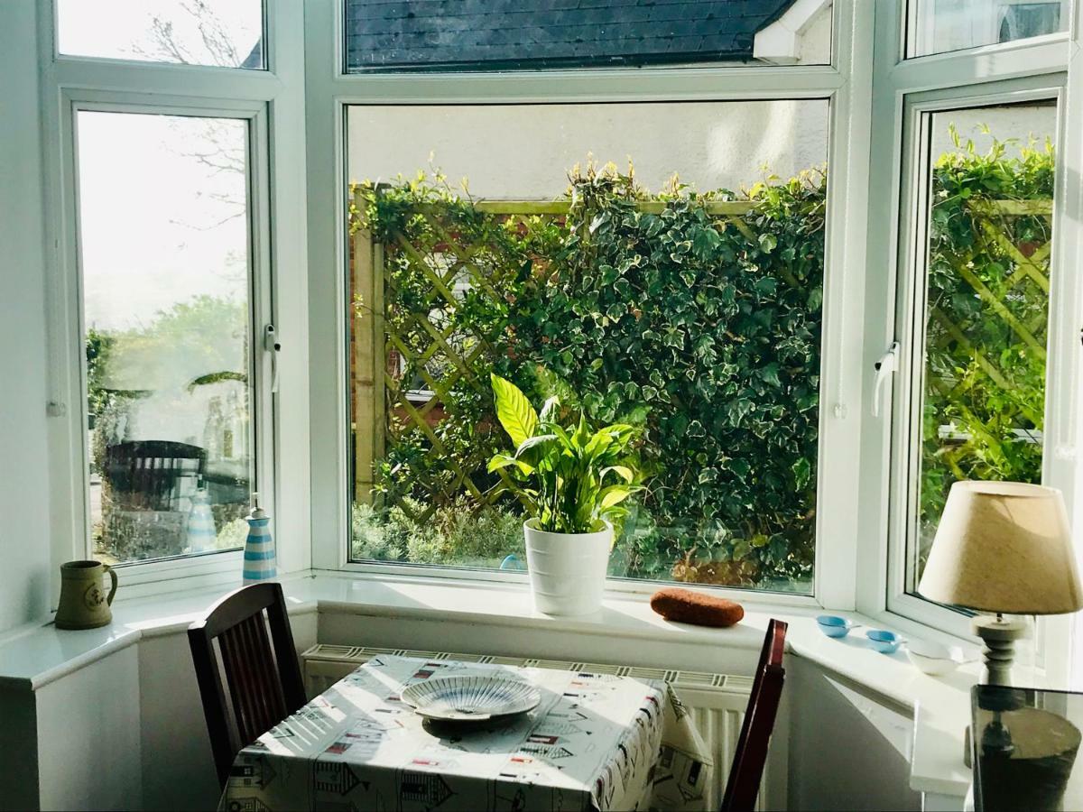 Southgrove View, Family Holiday Cottage Ventnor Extérieur photo
